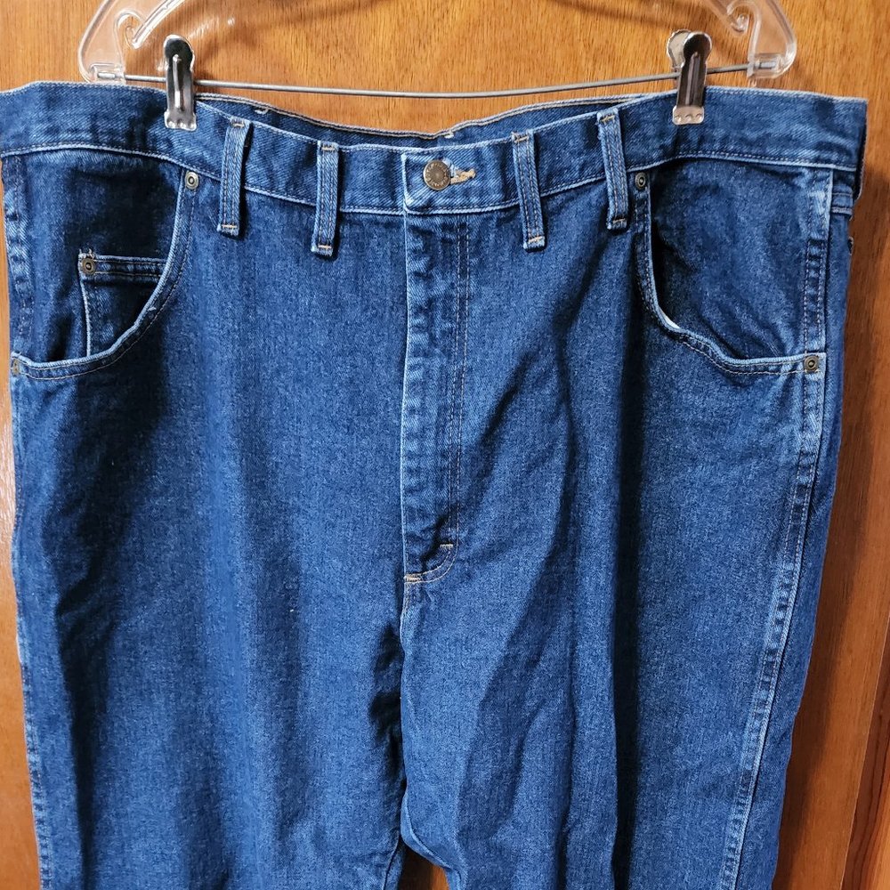 Men's 44x32 Wrangler Denim Blue Jeans